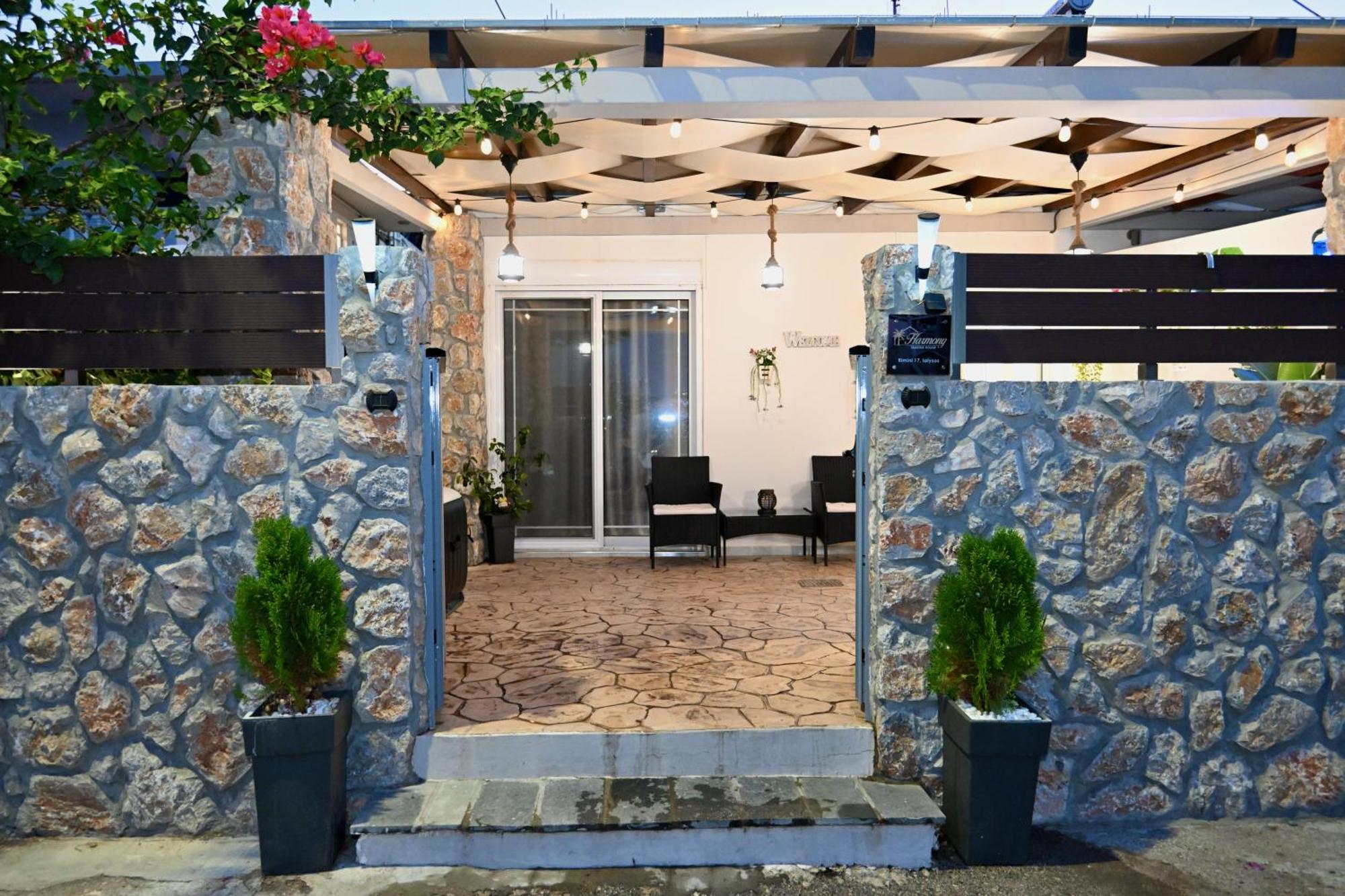 Harmony Seaside House Apartment Ialysos  Exterior photo